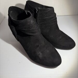 CL By Laundry Boots Womens 7.5 Casual Zip Wedge Ankle Bootie Black Fabric